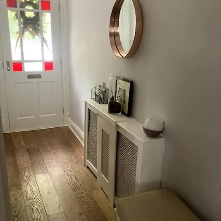 Lovely 4 Bedroom Edwardian On The River Hébergement de vacances *